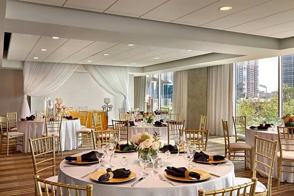 Twelve Downtown, Autograph Collection by Marriott