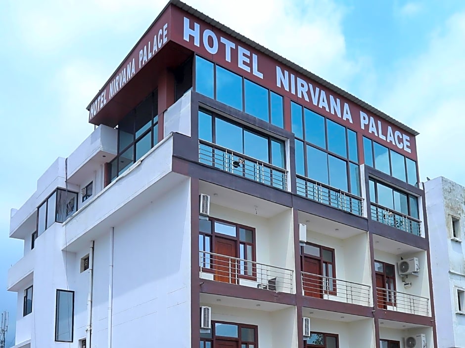 Hotel Nirvana Palace Near Parmarth Niketan
