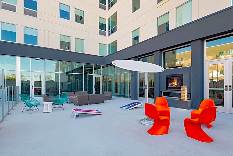Aloft Waco Downtown