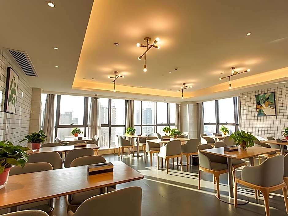 GreetTree Inn Jieshou Renmin Road Guozhen Plaza