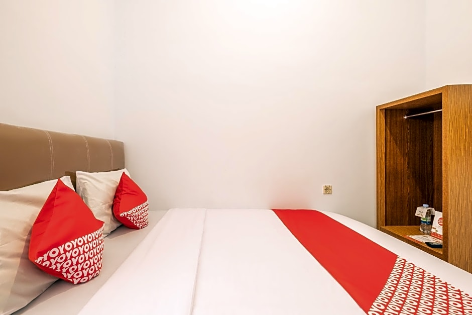 OYO 863 Tenacity Guest House Syariah