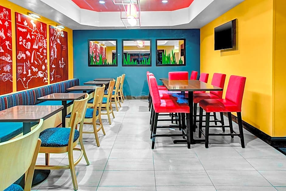 TownePlace Suites by Marriott Bakersfield West