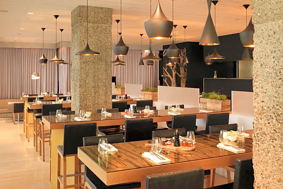 Sanderson London