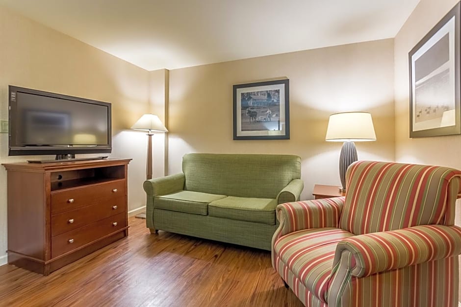 Country Inn & Suites by Radisson, Knoxville at Cedar Bluff, TN