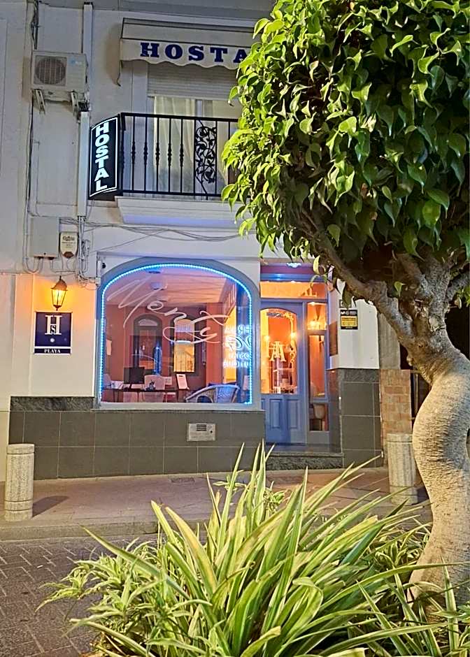 Hostal Montys