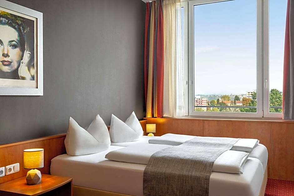 Amedia Express Passau, Trademark Collection by Wyndham