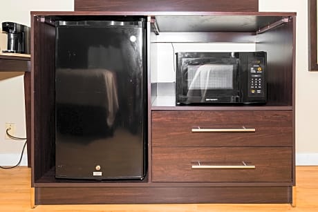 Deluxe 2 Full Beds Non-Smoking