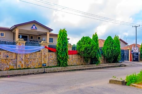 Flourish Hotel Akure
