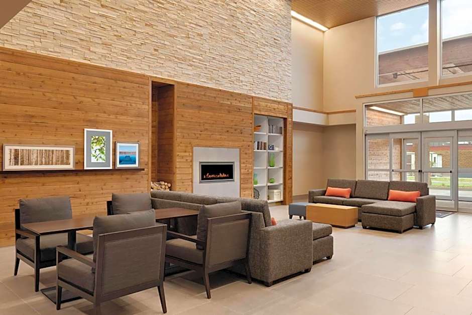 Country Inn & Suites by Radisson, Ft. Atkinson, WI