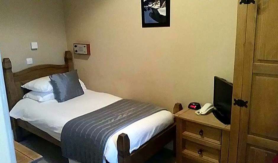 The Royal Hotel Tain