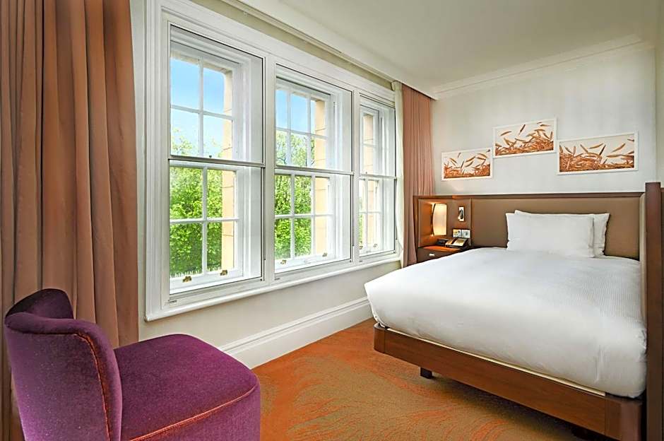 Hilton London Hyde Park