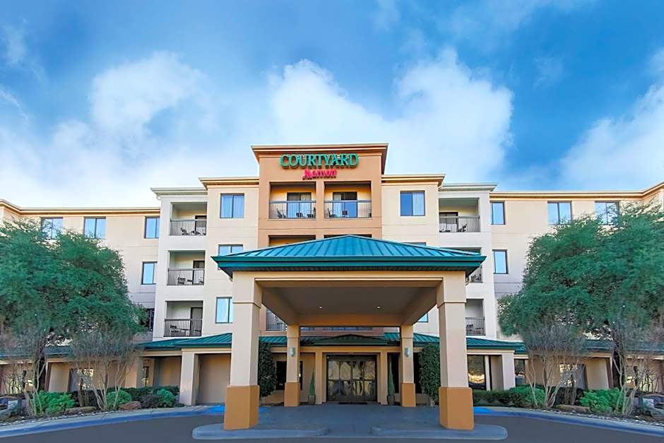 Courtyard by Marriott Dallas Mesquite