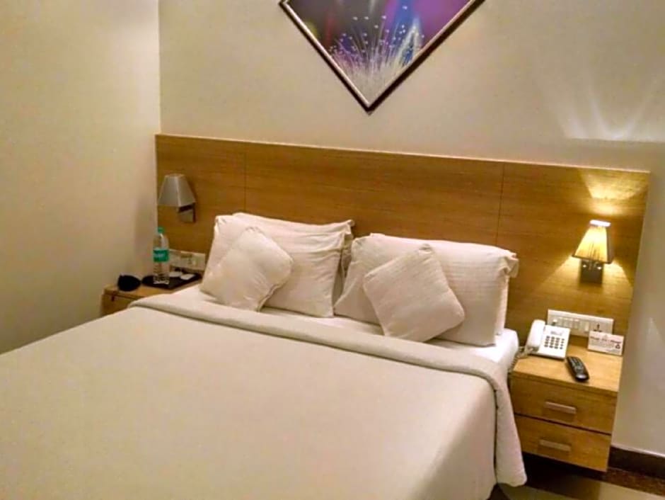 Arpanaa Hotel near Arunachaleswarar Temple