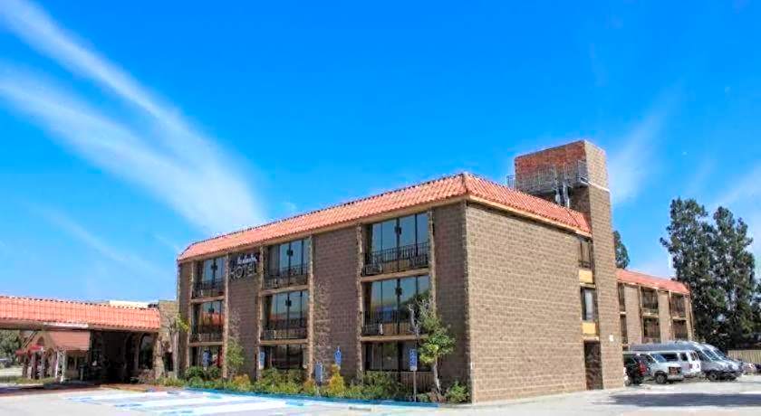 Alhambra Hotel