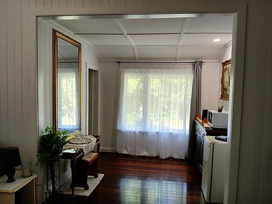 Memory Lane Accommodation