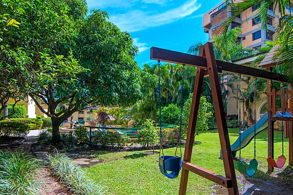 Apartotel & Suites Villas del Rio