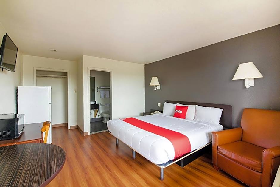 OYO Hotel Irving DFW Airport North