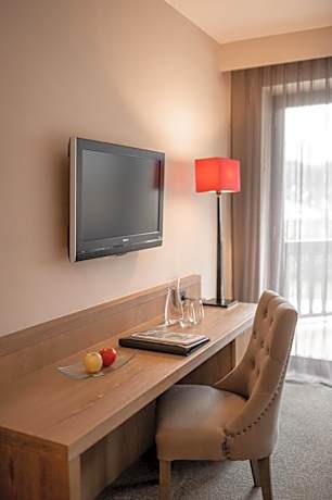 Deluxe Double or Twin Room with Balcony