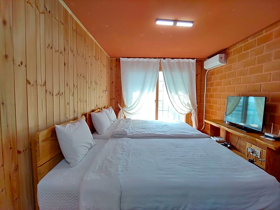 Jeju Hani Baram Pension