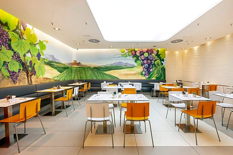 Ibis Styles Madrid Prado