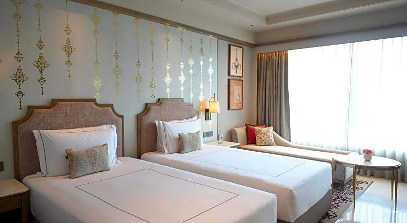 Taj Hotel & Convention Centre Agra