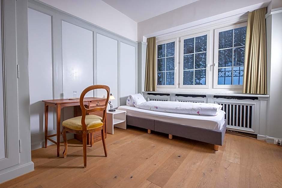 Hotel Chesa Spuondas