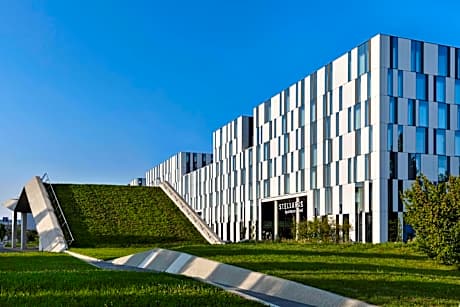 Stellaris Apartment Hotel