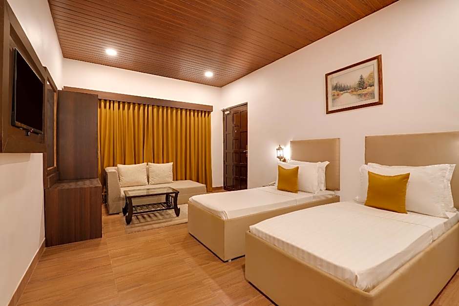 Lemon Tree Hotel, Dapoli