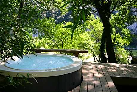 Deluxe Double Lodge - River View