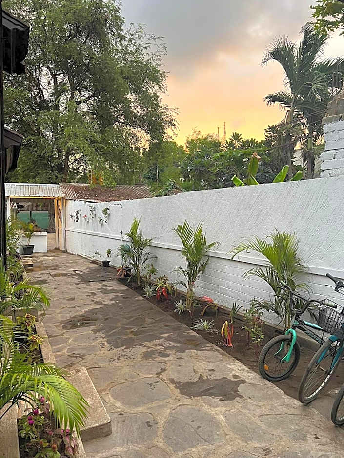 Gili Davidoff Bungalow