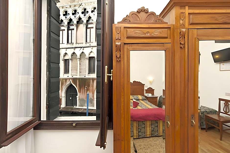 Hotel Alla Fava