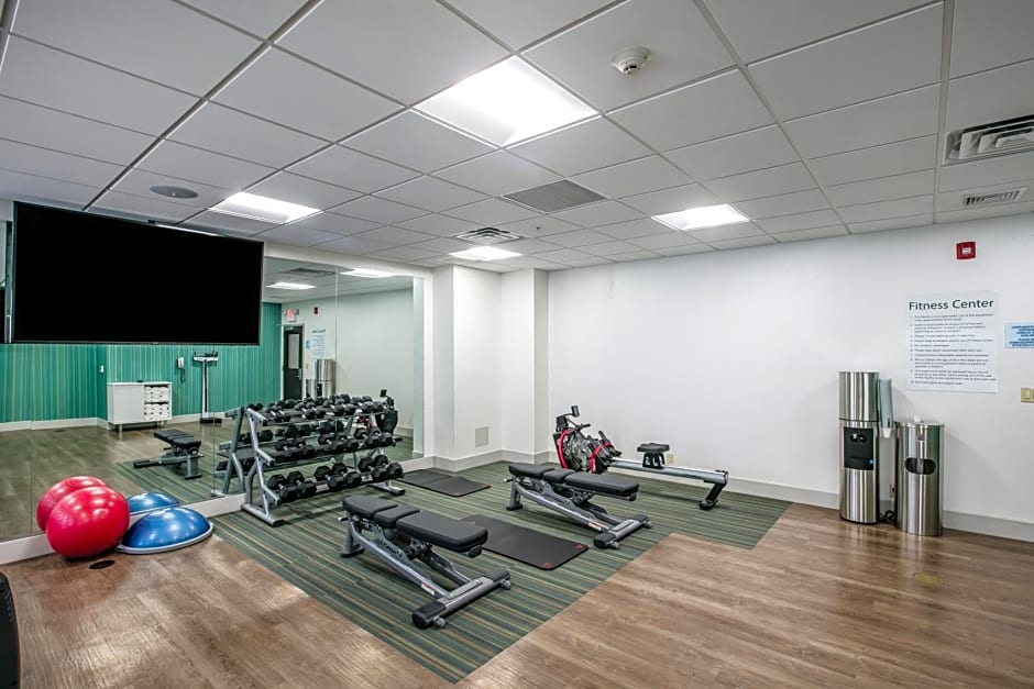 Holiday Inn Express & Suites Jersey City North - Hoboken By IHG