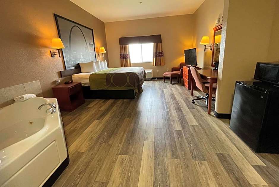 Super 8 by Wyndham Rolla