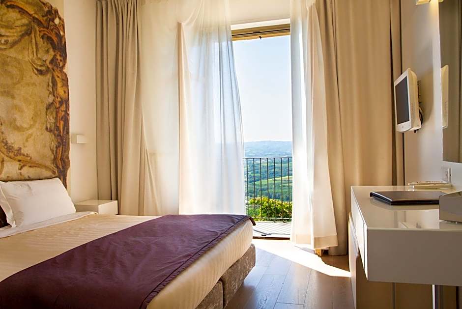 Hotel Castello di Santa Vittoria