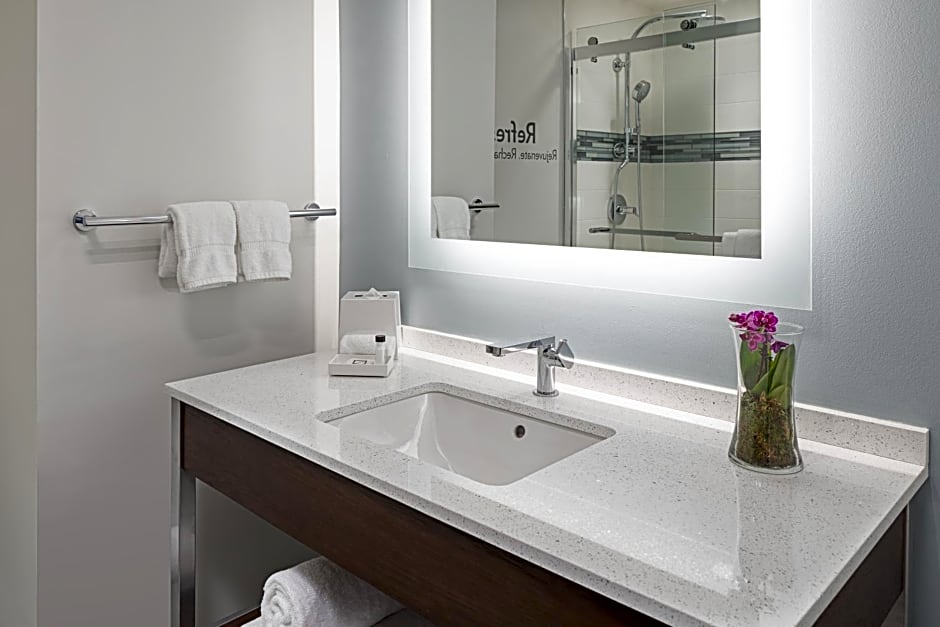 Even Hotels Alpharetta - Avalon Area By IHG