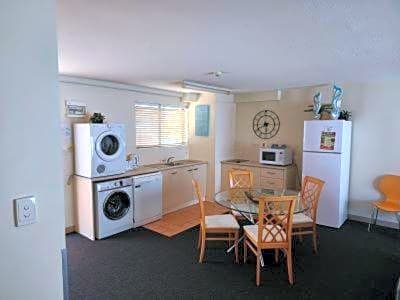 Nelson Bay Breeze Holiday Apartments