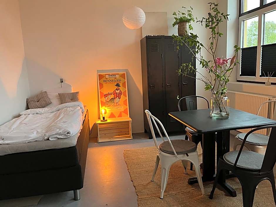 Room 9 -Hawkraft kulturhotel