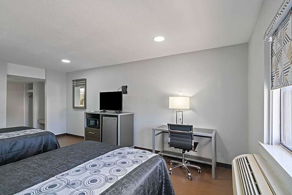 Photo 1 of 4 of Deluxe 1 Double Bed or 2 Beds