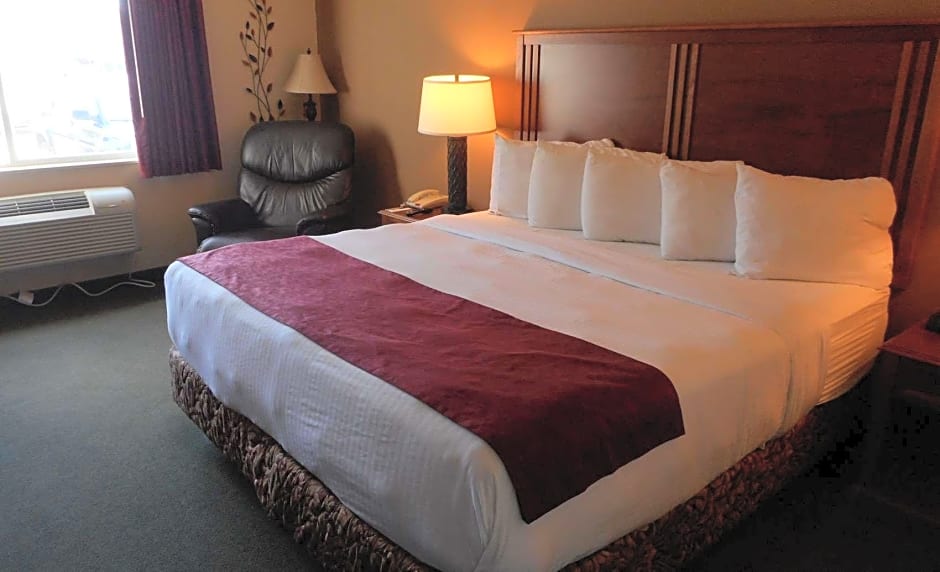 AmericInn by Wyndham McAlester