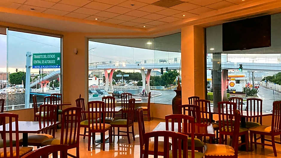 Hotel Enterprise Inn Poliforum