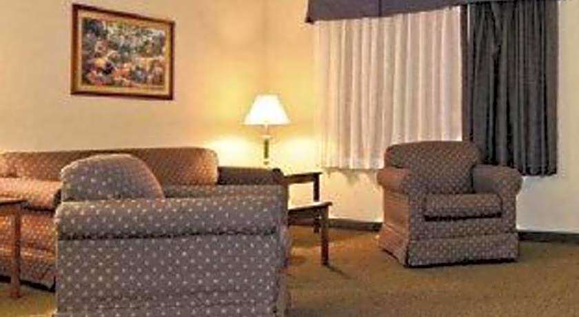 Best Western Fostoria Inn & Suites