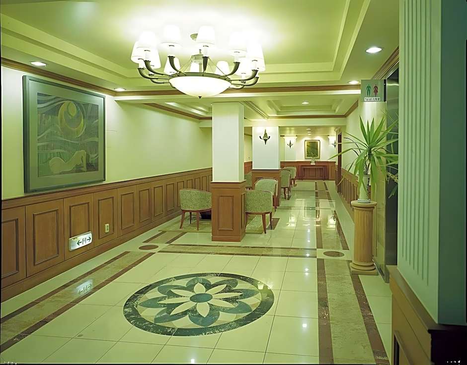 Suanbo Park Hotel