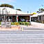 Lake Albert Motel