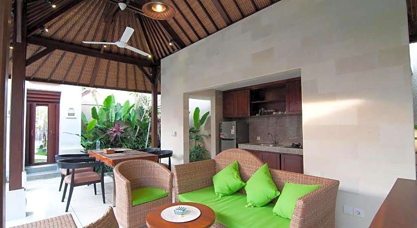 Villa Puspa Kedungu