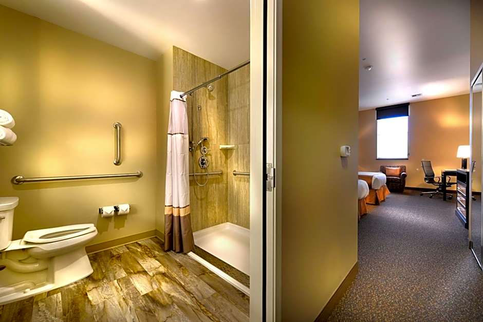 Hotel Maison Yakima Tapestry Collection by Hilton