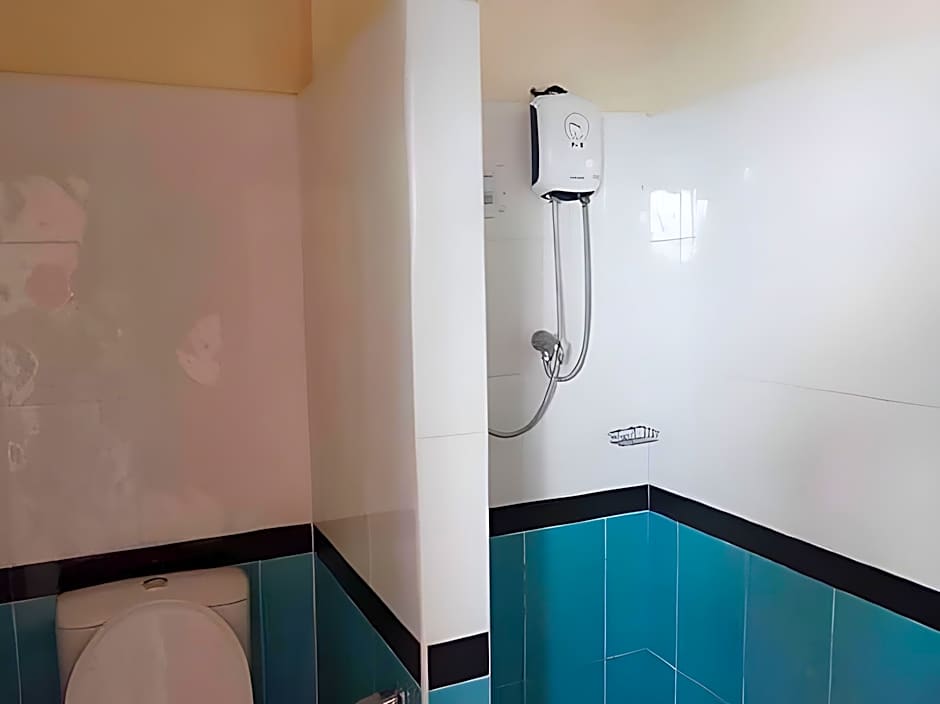 Auychai Grand Hotel