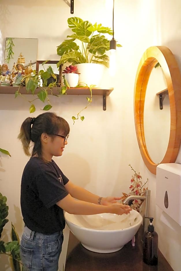 SEMERU HOSTEL MALANG