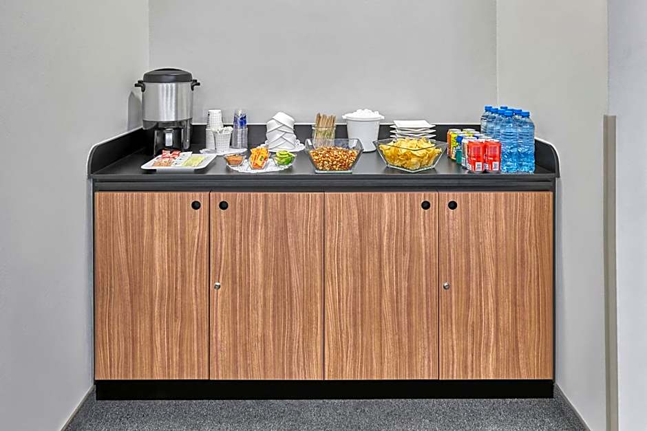 City Express by Marriott Monterrey Aeropuerto