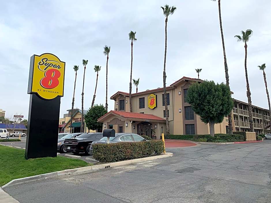 Super 8 by Wyndham San Bernardino