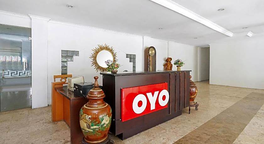 Collection O 252 Istana Permata Ngagel